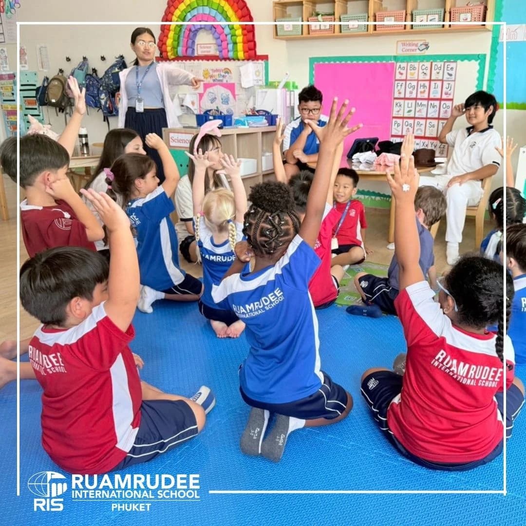 From Stories to Smiles: “Phee Lao Nong Fang” – Stories Shared Across Grades