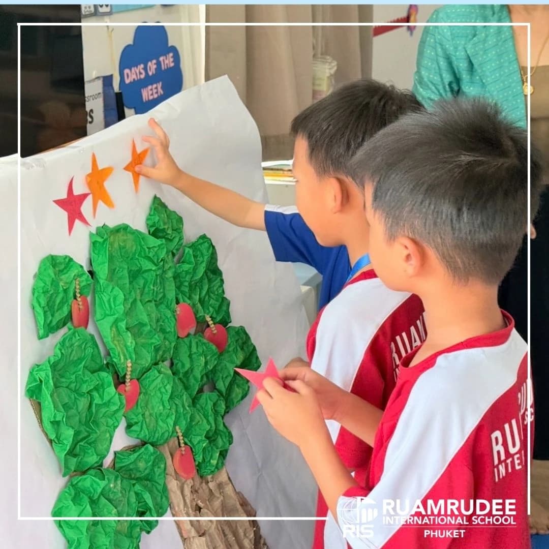From Stories to Smiles: “Phee Lao Nong Fang” – Stories Shared Across Grades